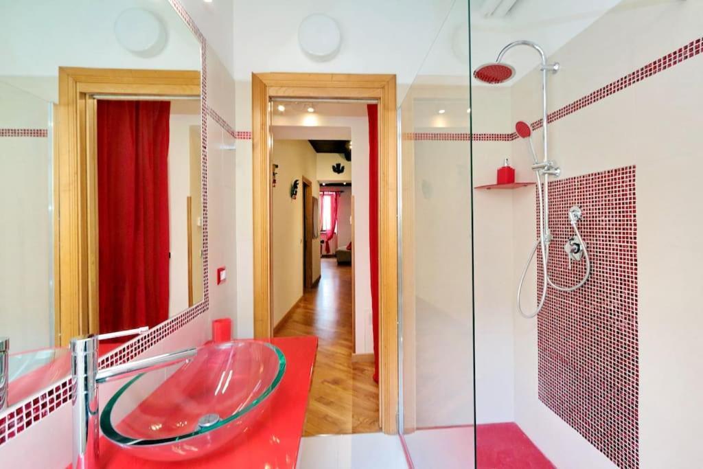 The Red Apartment Рим Экстерьер фото